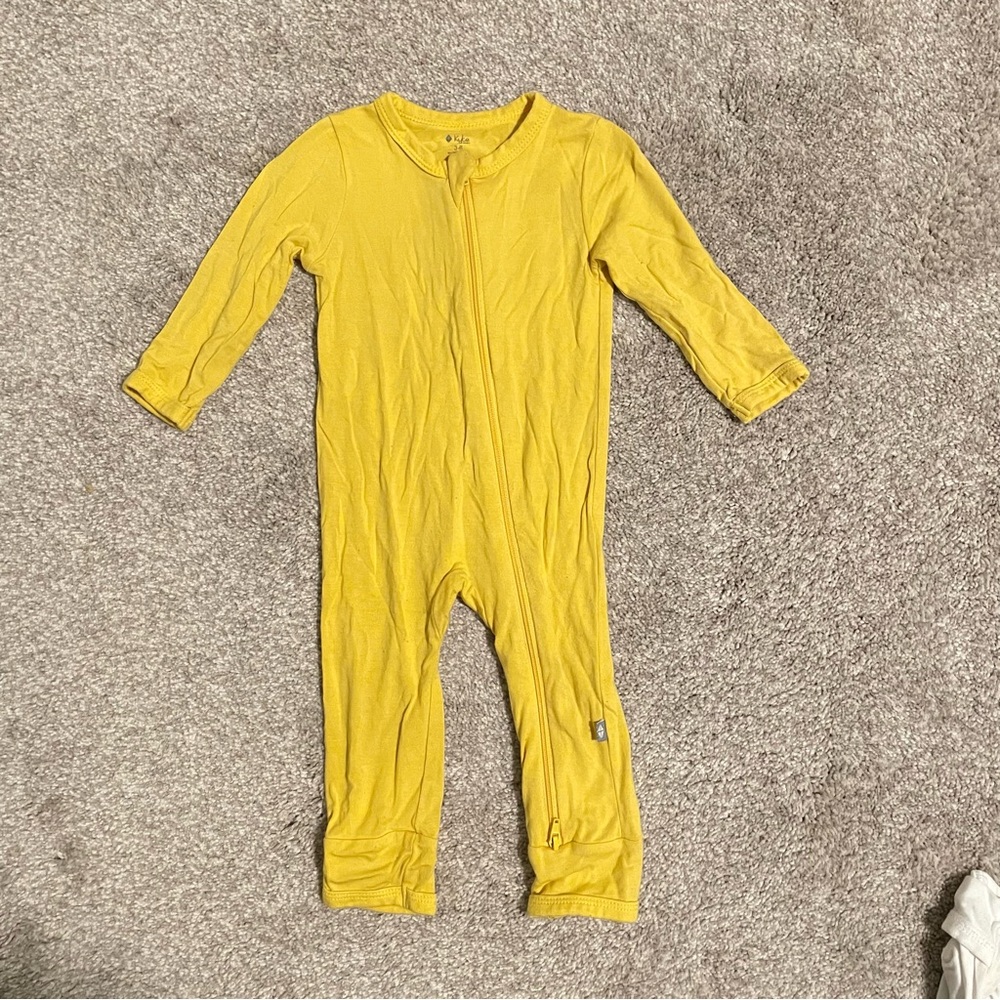 Kyte Baby Zip Romper